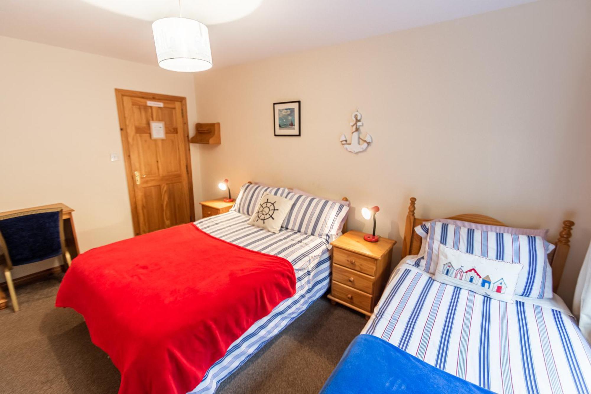 Seawinds Bed And Breakfast キリーベグス 部屋 写真